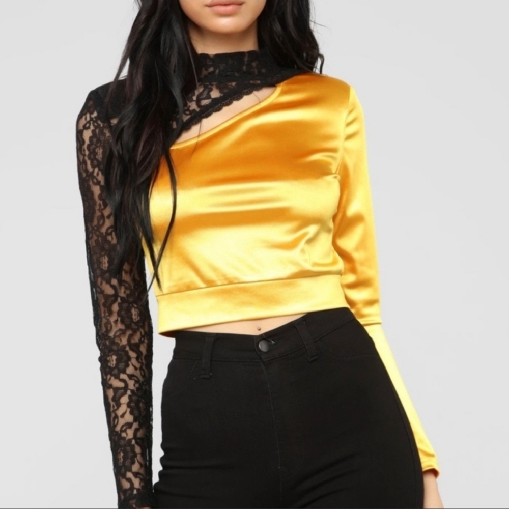 Fashion Nova Beverly Black and Gold  Asymmetrical Crop Top Small